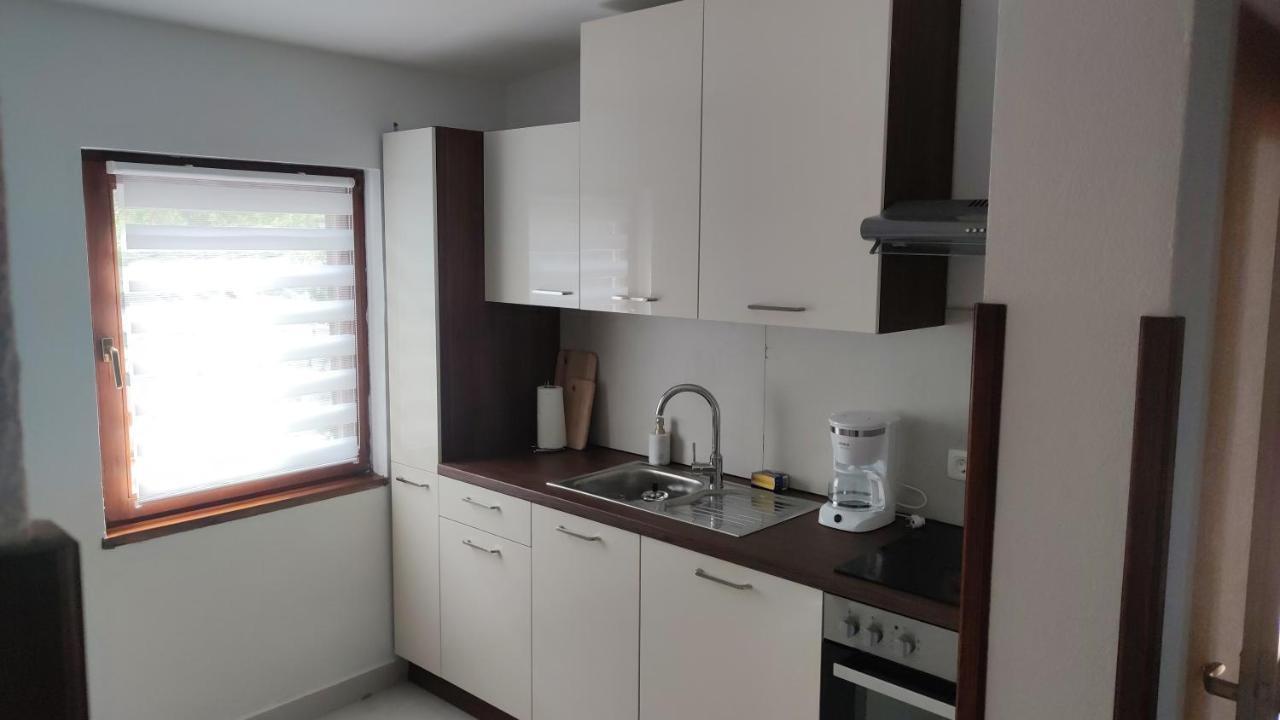 Holiday home Kuca Za Odmor Adriatica Antovo